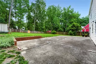 235 Barrington Dr E, Roswell, GA 30076 - Photo 26