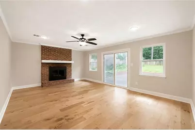 235 Barrington Drive E, Roswell, GA 30076 - Photo 12