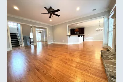 895 Lenox Ct NE, Atlanta, GA 30324 - Photo 8