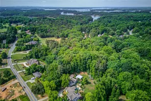 5741 Shadburn Ferry Rd, Buford, GA 30518 - Photo 78