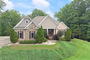 195 Fredericks Cove, Dawsonville, GA 30534 - Photo 2