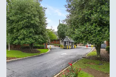 6851 Roswell Road #H26, Atlanta, GA 30328 - Photo 48