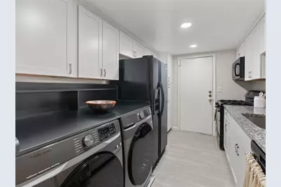 6851 Roswell Road #H26, Atlanta, GA 30328 - Photo 10