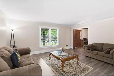 1539 Ridgeland Court SW, Lilburn, GA 30047 - Photo 12