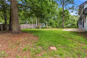 1539 Ridgeland Ct SW, Lilburn, GA 30047 - Photo 44