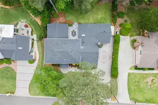 5380 Redfield Dr, Dunwoody, GA 30338 - Photo 2
