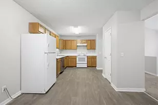 4015 Chapman Dr, Gainesville, GA 30506 - Photo 8