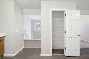 4015 Chapman Dr, Gainesville, GA 30506 - Photo 12