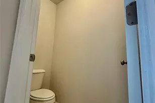 1700 Paxton Dr SW, Lilburn, GA 30047 - Photo 16