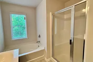 1700 Paxton Dr SW, Lilburn, GA 30047 - Photo 18