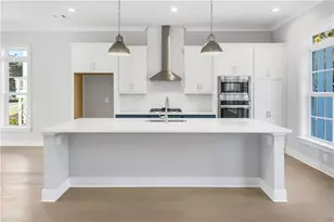 2035 Parkside Ln, Roswell, GA 30076 - Photo 14