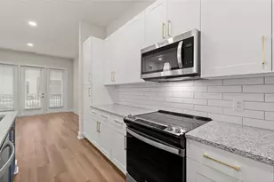 2648 Sandy Plains Rd, Marietta, GA 30066 - Photo 8