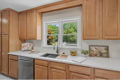 2265 Brandon Court NE, Marietta, GA 30066 - Photo 14