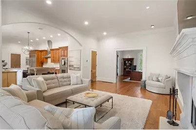 738 Wildwood Road, Atlanta, GA 30324 - Photo 4