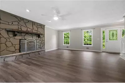 4752 Forest Glen Court NE, Marietta, GA 30066 - Photo 6