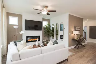 5657 Overview Dr, Flowery Branch, GA 30542 - Photo 16