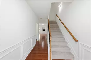 213 Stone Park Dr, Woodstock, GA 30188 - Photo 4