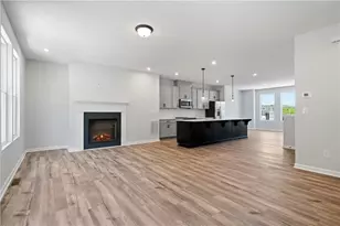 2676 Creek View Terrace, Atlanta, GA 30318 - Photo 14