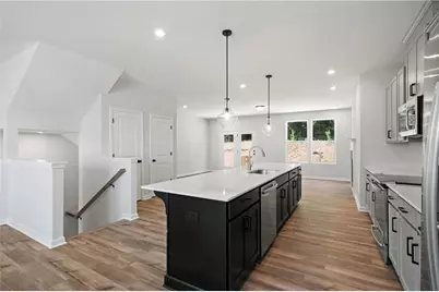 2676 Creek View Terrace, Atlanta, GA 30318 - Photo 8