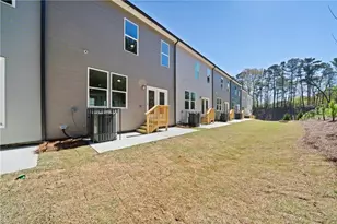 2676 Creek View Terrace, Atlanta, GA 30318 - Photo 32