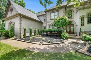 235 N Smead Ct, Roswell, GA 30076 - Photo 1