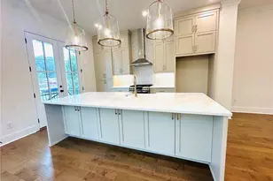 200 Midnight Oak Run, Alpharetta, GA 30009 - Photo 12