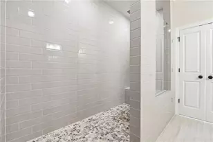 200 Midnight Oak Run, Alpharetta, GA 30009 - Photo 20