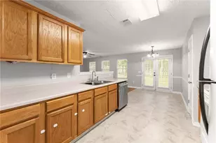 216 Cane Ave SE, Social Circle, GA 30028 - Photo 14