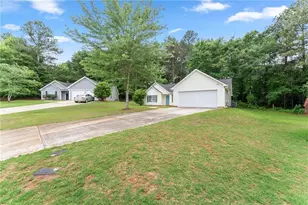 216 Cane Ave SE, Social Circle, GA 30028 - Photo 4