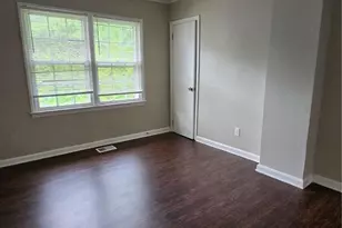 491 Woodrow Ave, Hapeville, GA 30354 - Photo 8