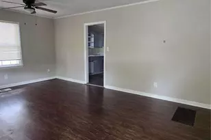 491 Woodrow Ave, Hapeville, GA 30354 - Photo 2