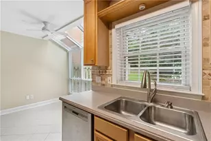 112 Mt Vernon Cir, Atlanta, GA 30338 - Photo 12