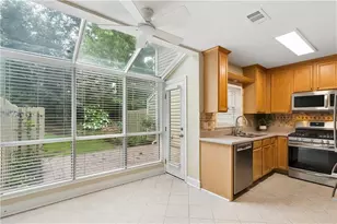 112 Mt Vernon Cir, Atlanta, GA 30338 - Photo 8