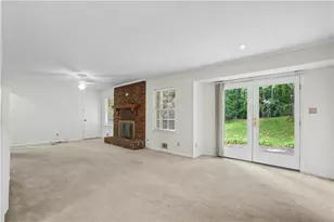 391 Beaumont Dr, Stone Mountain, GA 30087 - Photo 6