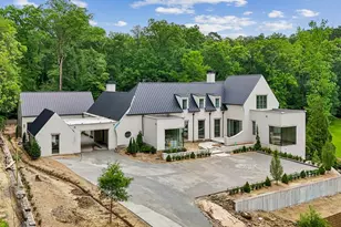 4845 Jett Rd, Atlanta, GA 30327 - Photo 2