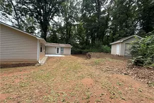 108 Hilltop Cir, Stockbridge, GA 30281 - Photo 18