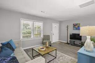 2889 White Oak Dr, Decatur, GA 30032 - Photo 10