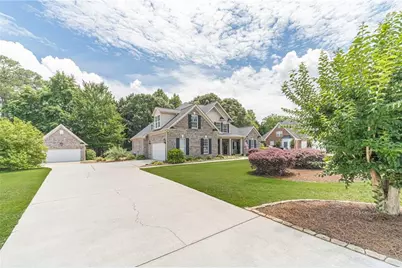 1245 Oakwood Place, Loganville, GA 30052 - Photo 2