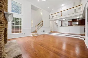2115 Wildwood Lake Dr, Suwanee, GA 30024 - Photo 4