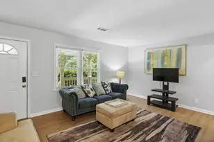 2891 White Oak Dr, Decatur, GA 30032 - Photo 10