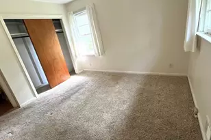 547 Rebecca St, Lawrenceville, GA 30046 - Photo 16