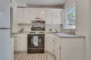 255 S Columbia Dr, Decatur, GA 30030 - Photo 24