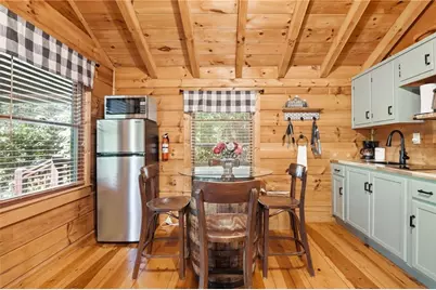 37 Dean Court, Blue Ridge, GA 30513 - Photo 6