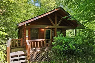 37 Dean Court, Blue Ridge, GA 30513 - Photo 2