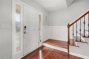 318 Dunagan Chase Dr, Lawrenceville, GA 30045 - Photo 6