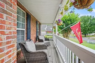 318 Dunagan Chase Dr, Lawrenceville, GA 30045 - Photo 4