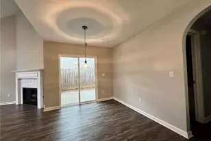 204 Park Pl, Woodstock, GA 30189 - Photo 6