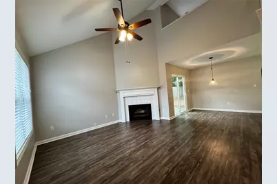 204 Park Place, Woodstock, GA 30189 - Photo 4