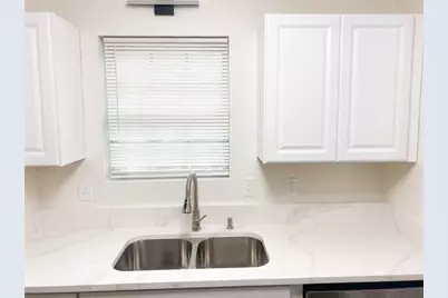 7010 Oakhill Circle, Austell, GA 30168 - Photo 4