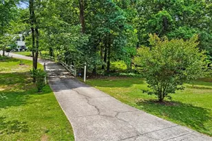 7025 Oak Creek Trce, Cumming, GA 30041 - Photo 24